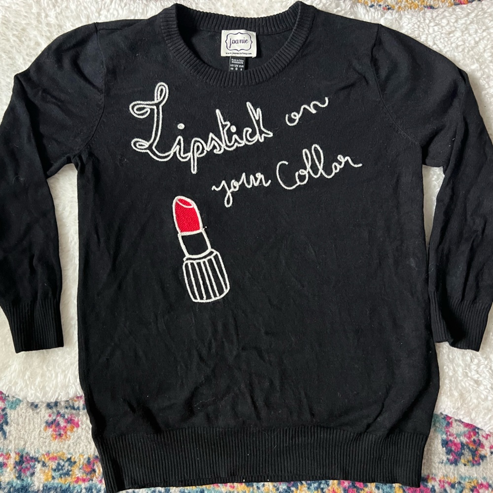 Novelty sweater - lipstick on your collar size XS